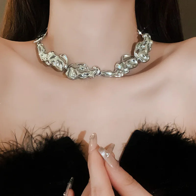 Punk Irregular Metal Necklace Women's Fashion Exaggerated Geometric Necklace Simple Gold Color Silver Color Collar Party Jewelry